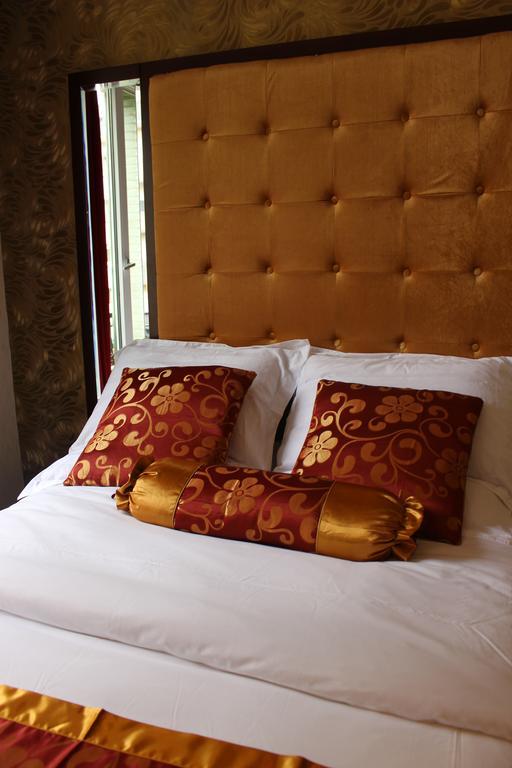 Des Buttes Chaumont Hotel Paris