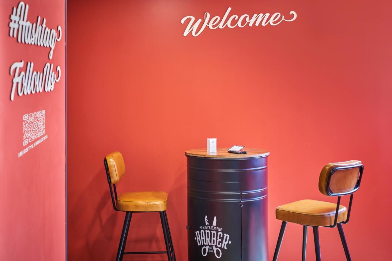 Ibis Styles Gare De L'est Magenta