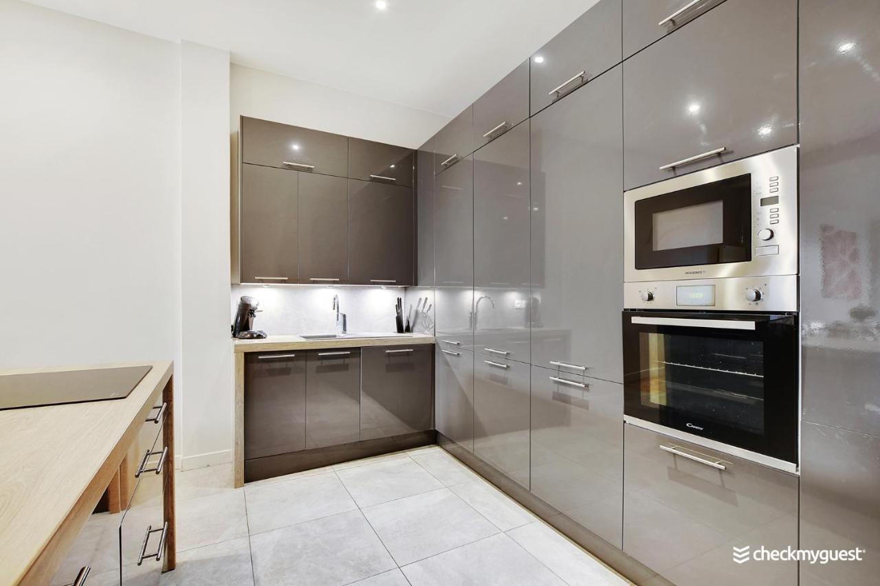 Magnifique Loft Atelier Parisien 180m2. Apartment *