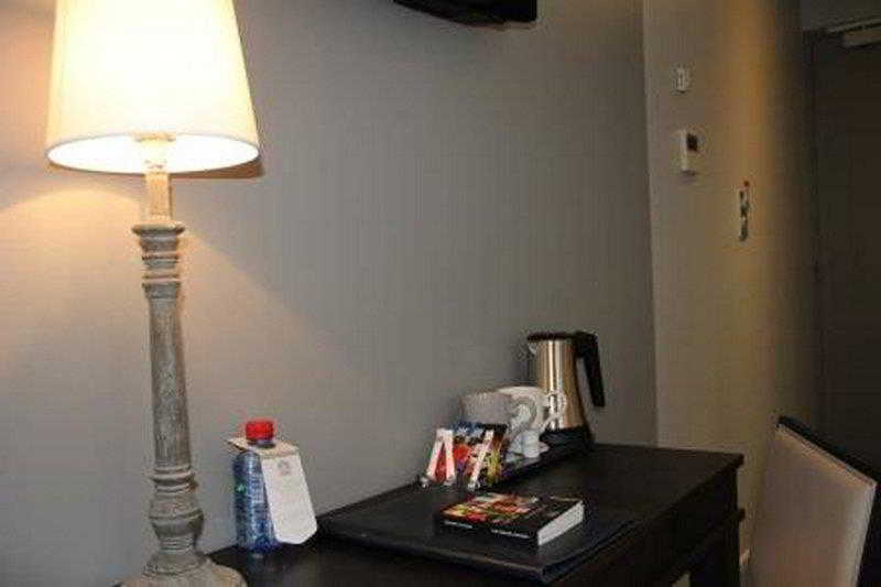 Montcalm Hotel