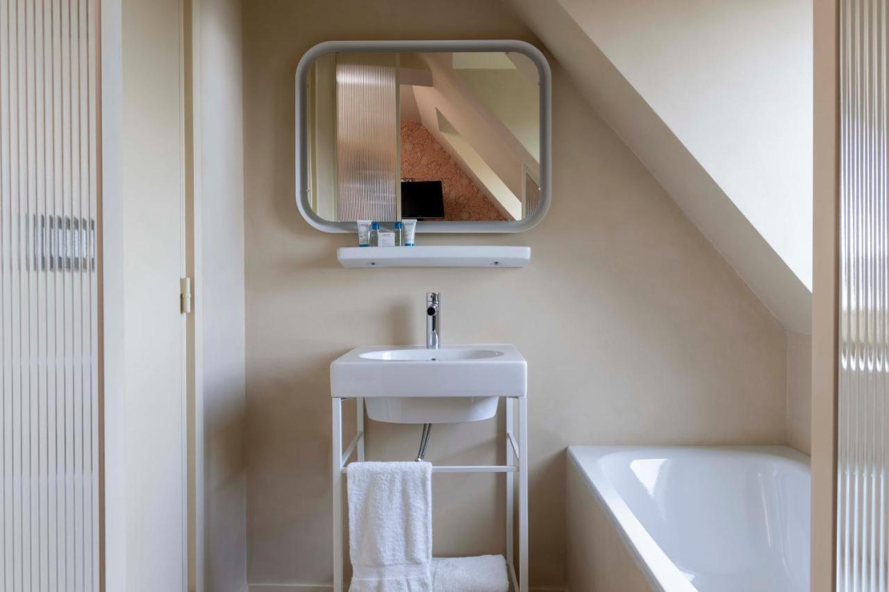 Hotel Le Petit Beaumarchais &