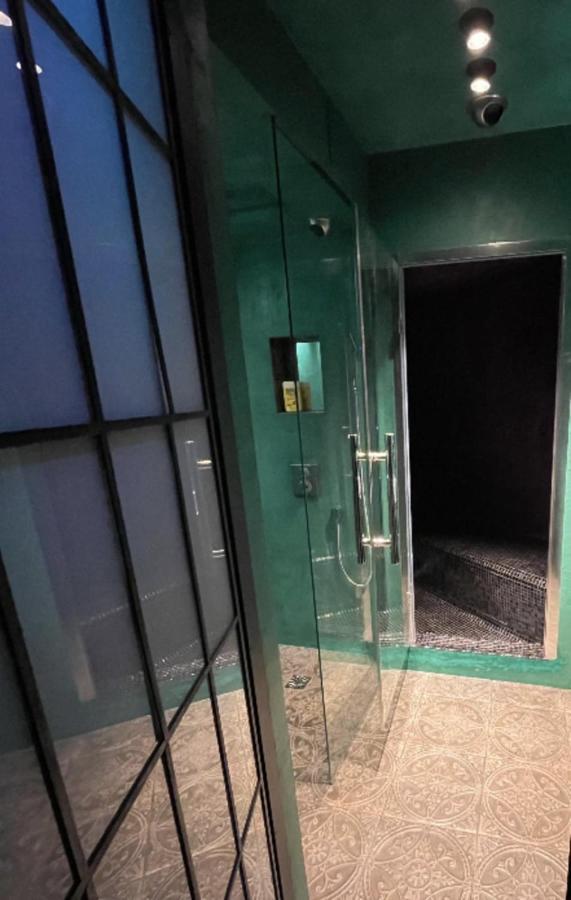 Apartment Original Apt With Hammam Montparnasse Paris