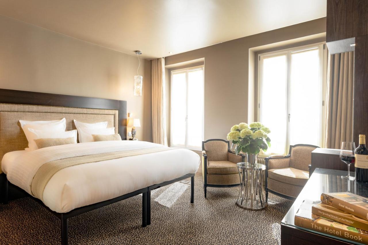 B Montmartre Hotel 4*