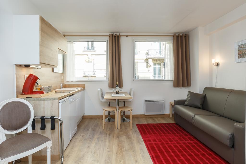 Trocadero Apartment Paris