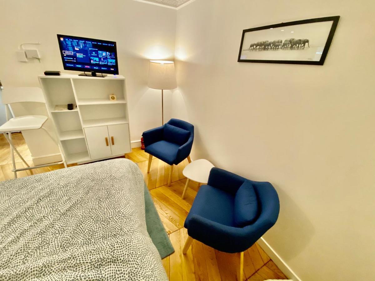 Montmartre, Studio Tres Bien Localisé Appartement *
