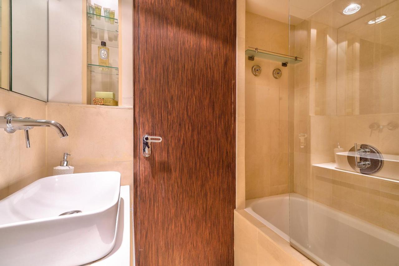 Designed With Ac-terrasse Vue Tour Eiffel Apartment