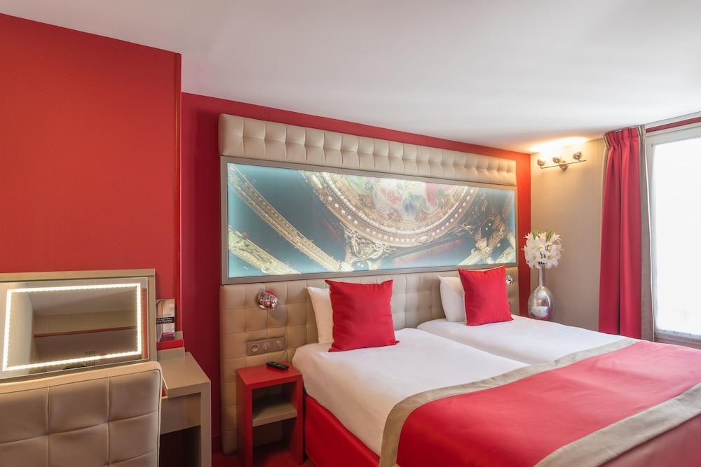 Hotel Regina Opéra Grands Boulevards 4*