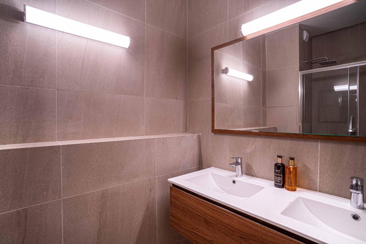 135 - Urban Five Star In Center Of Paris