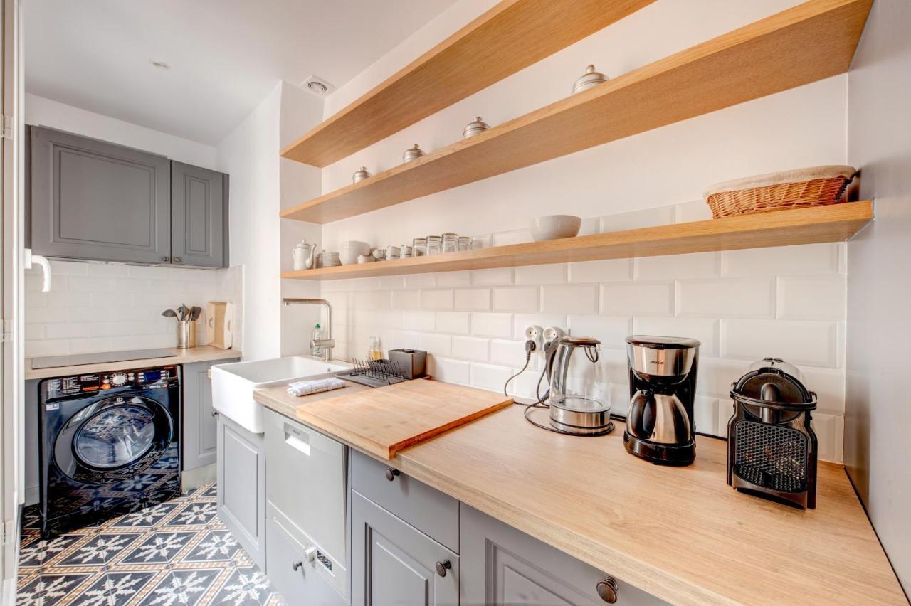 Appartement Joli Atypique Dans Le 15ème *