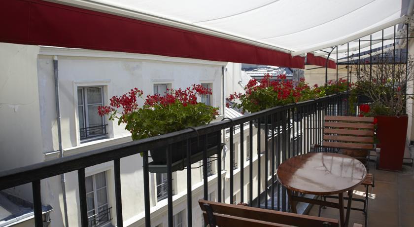 Hotel Grand Dechampaigne 3*