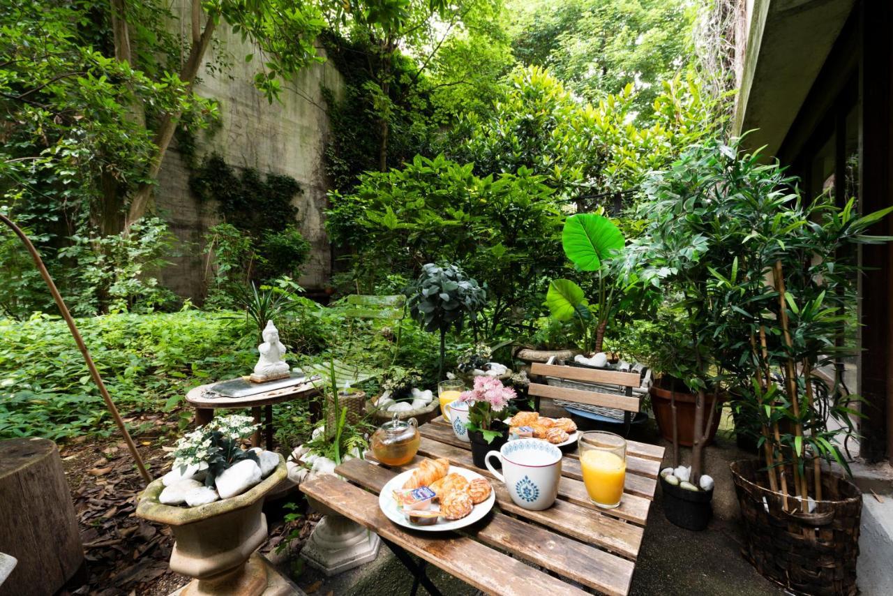 Appartement Un Coin De Paradis Avec Jardin à Montmartre