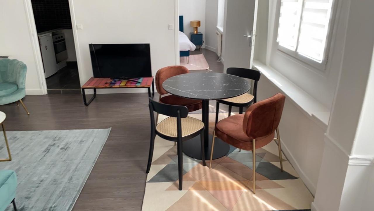 Temple Apartments Paris Apartment *