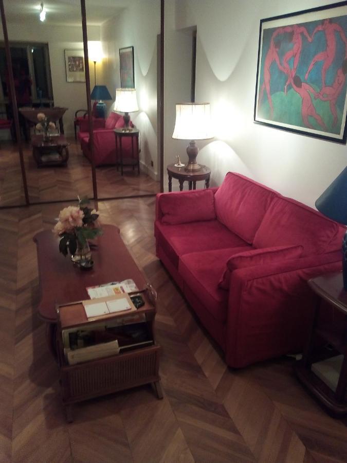 Appartement Avenue Foch De Luxe *