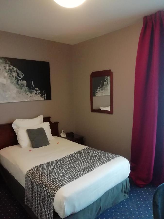 Western Amiral Hotel