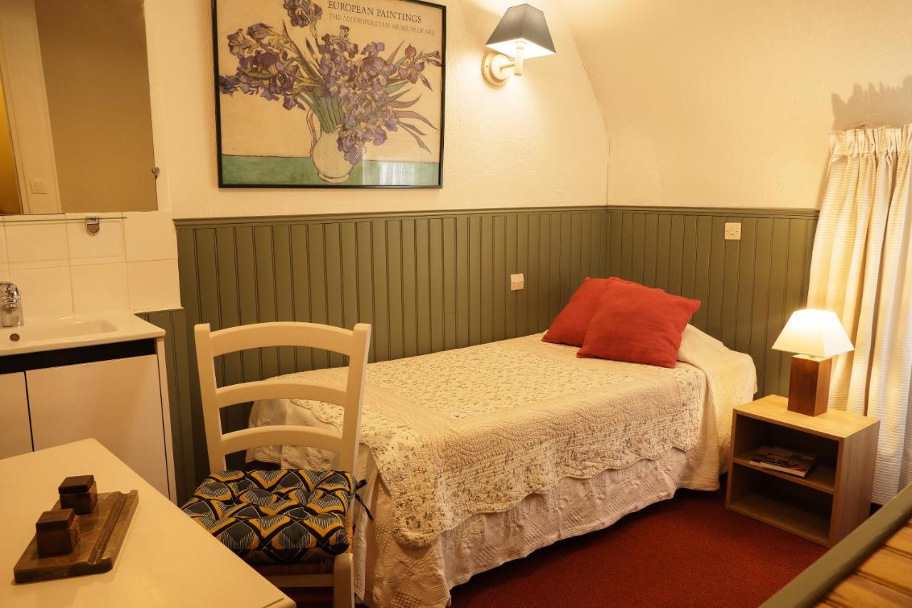 Du Cygne Hotel 2*