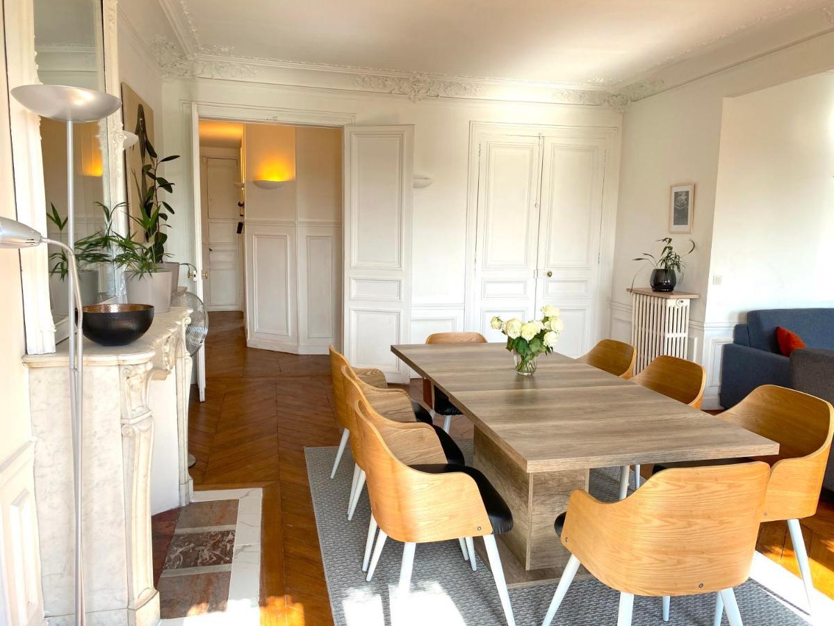 Marvellous Sunbathed 3br At The Heart Of Apartment