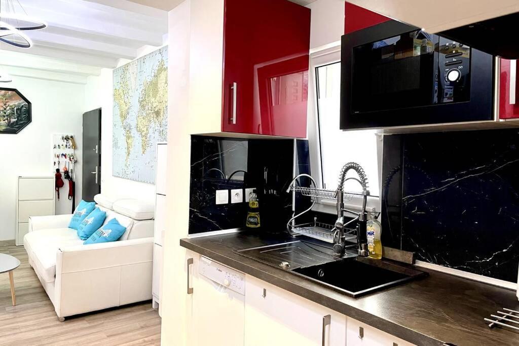 Exceptionnelle Maison De ✧cour Privee ✧metro *