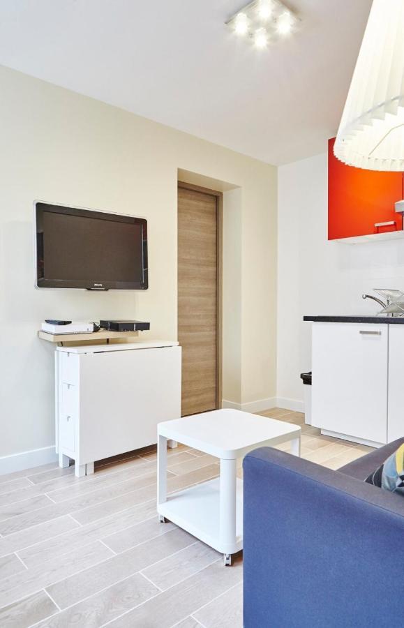 Apartment Nice 2 Bedroom Near Bastille Paris