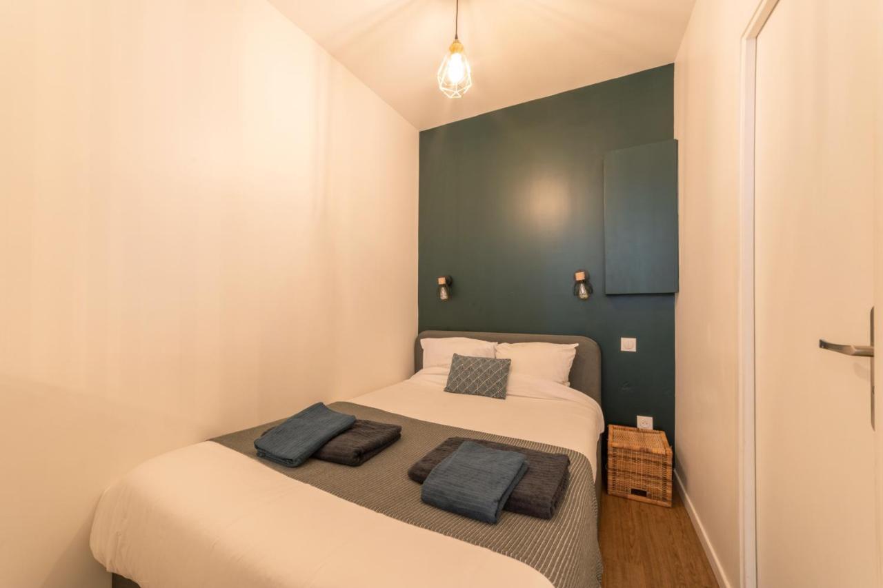 Luxury Blue House 2 A 4 Personnes Sur Ile Saint-louis