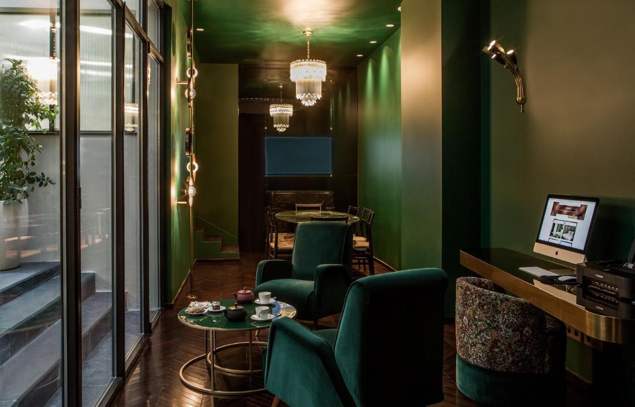 Du Rond-point Des Champs-elysees - Esprit De France Hotel