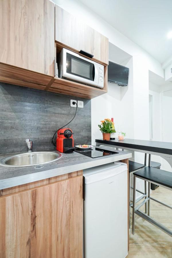 Well Located Flat For 2 People Near Montmartre&opéra * Paris