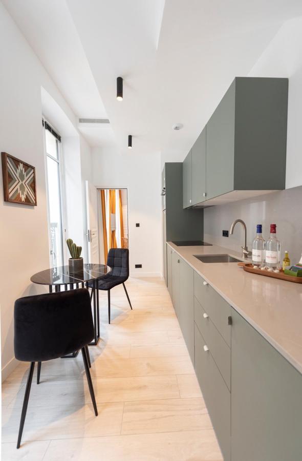 O'lord, 4 Etoiles, De Luxe Champs-elysees Appartement