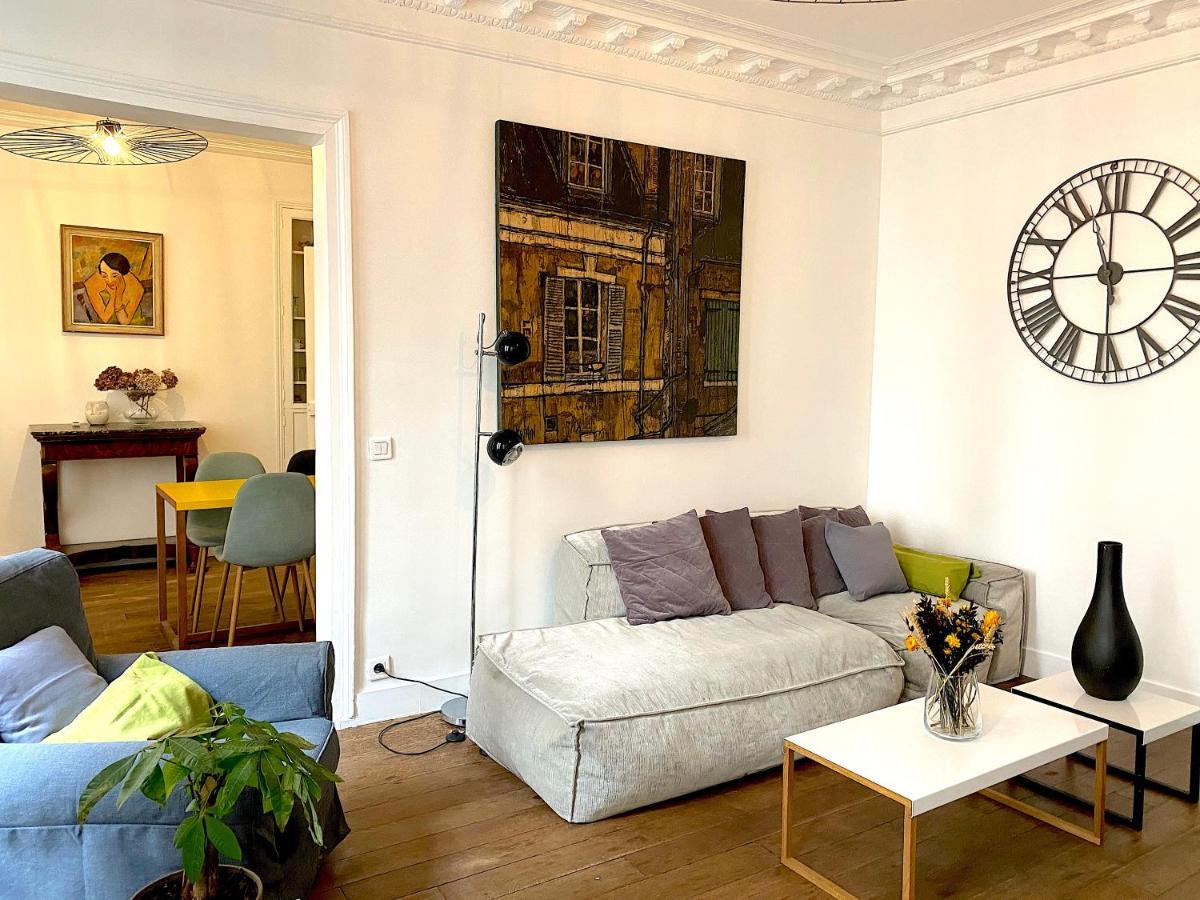 Quiet&very Central 2 Br Flat