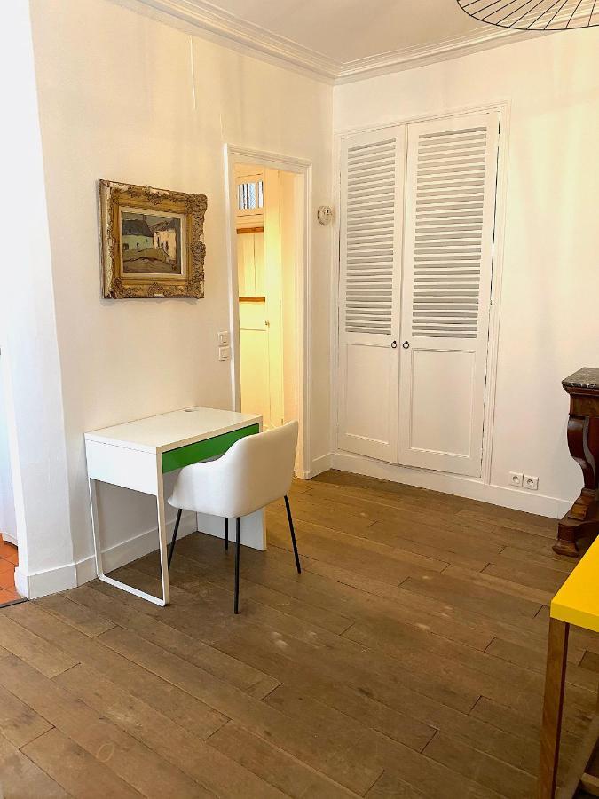 Apartment Quiet&very Central 2 Br Flat Paris