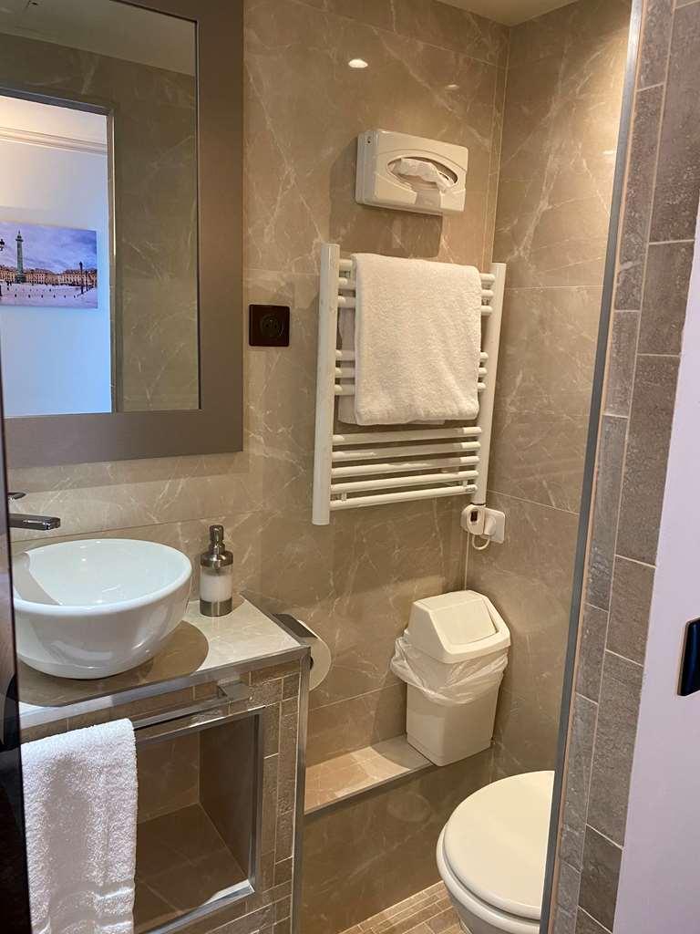 Hotel Louvre Sainte Anne Paris
