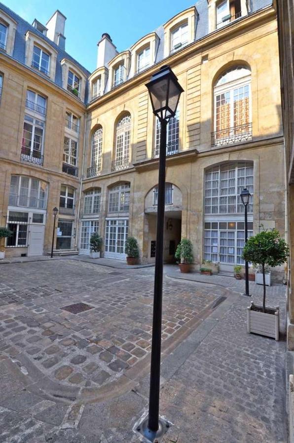 Bourbons Appartement Paris