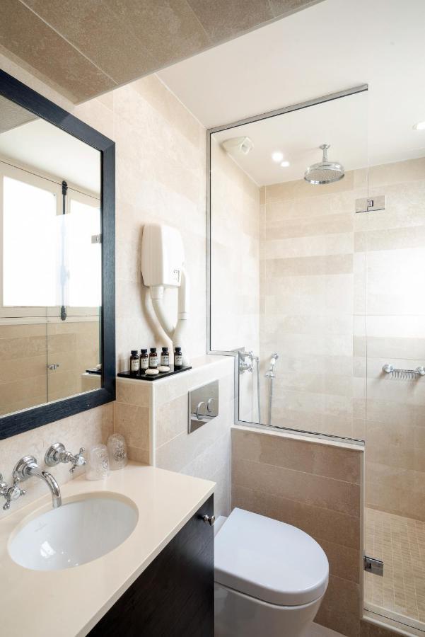 Hotel Saint-Louis Pigalle 3*