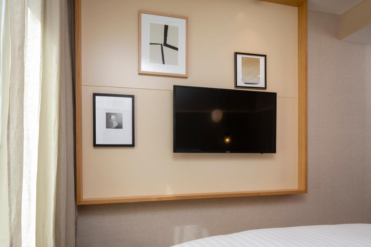 Beige Hotel Paris