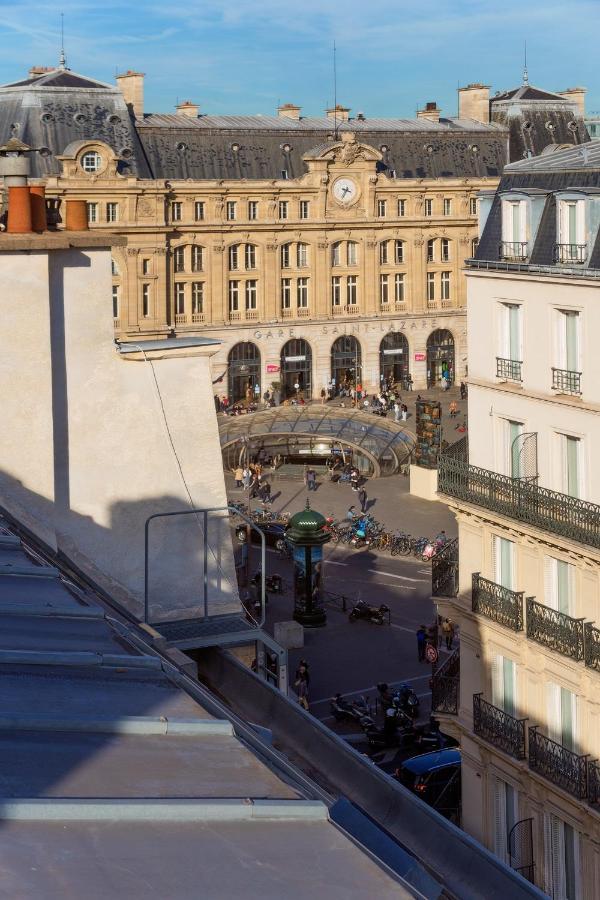 Charing Cross Paris