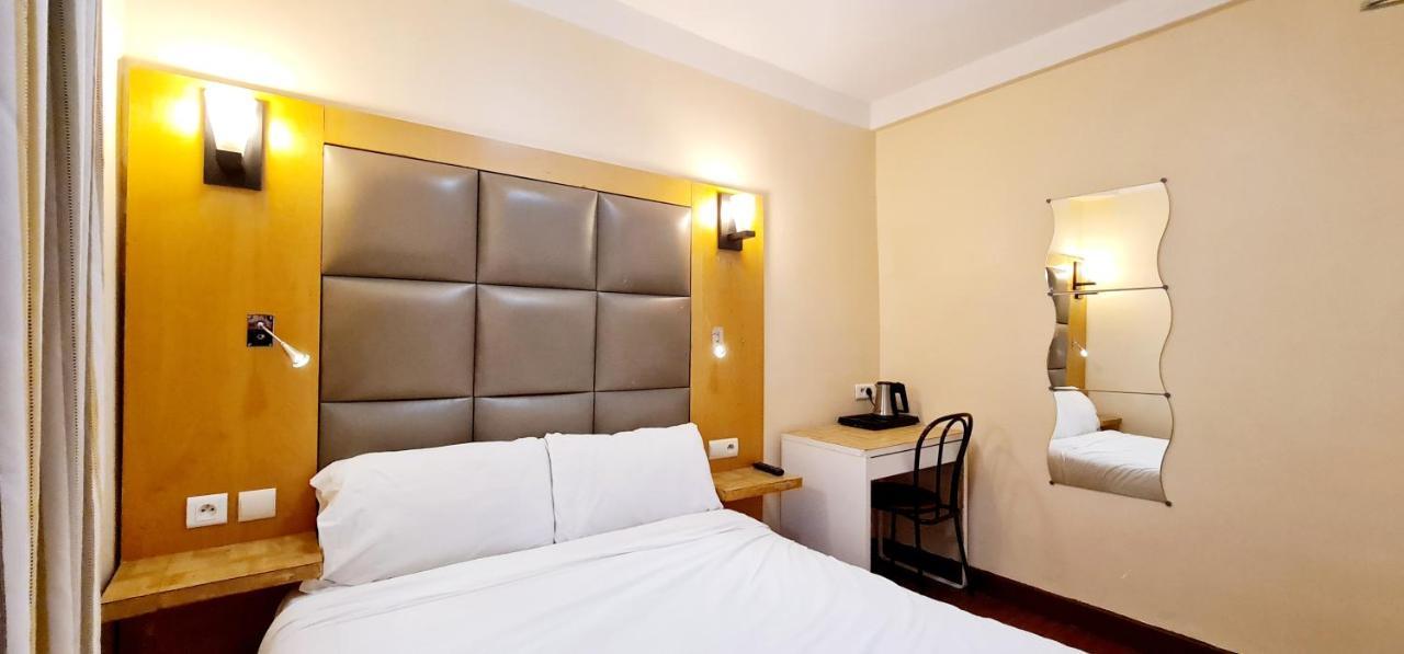 Hotel De France *