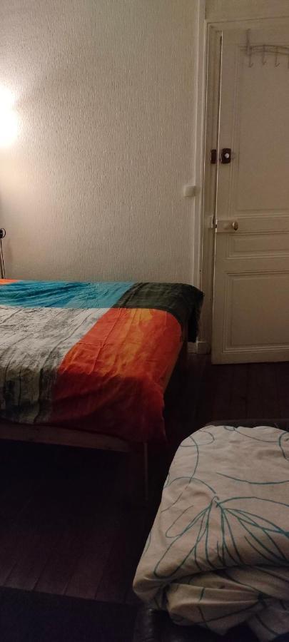 Homestay Private Iii For 1 Person Maximum In Our Family In 10, Near La Gare Du Nord Paris