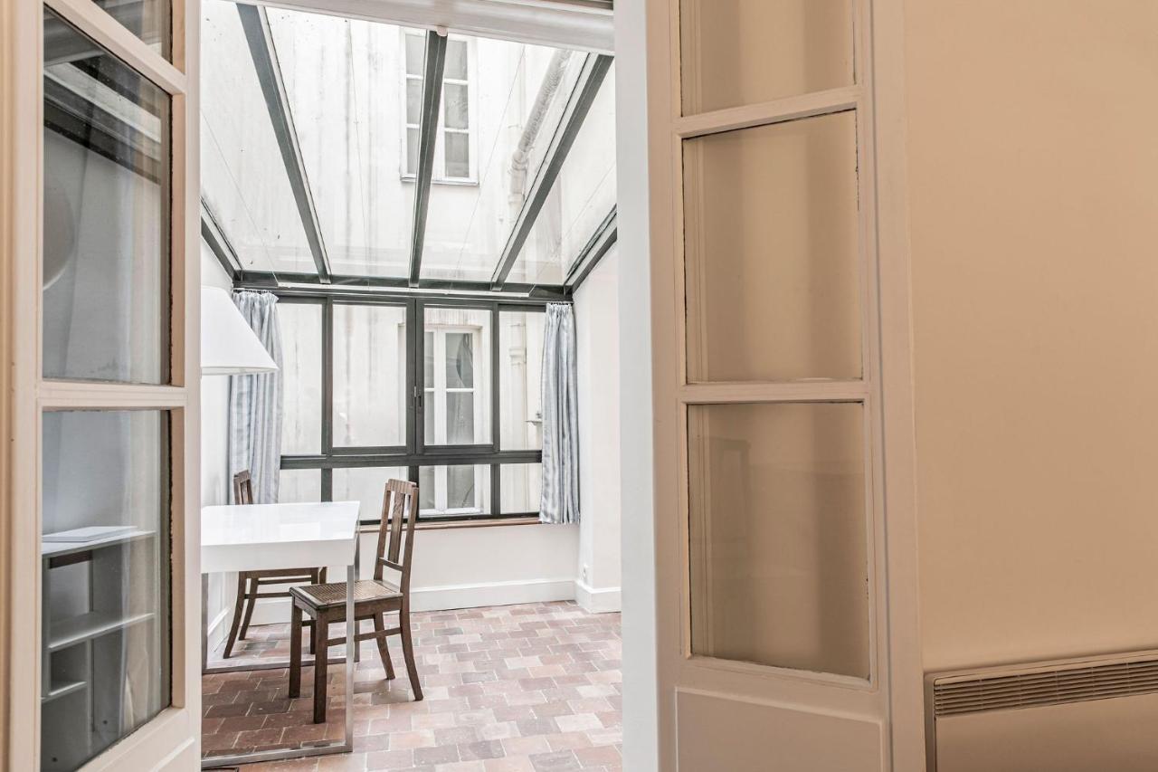 Montmartre - Marais Apartment