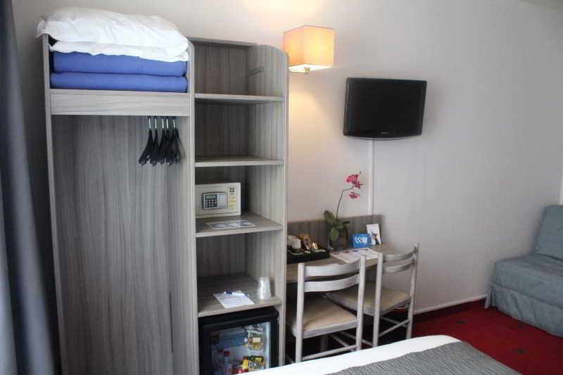 Avia Saphir Montparnasse Hotel