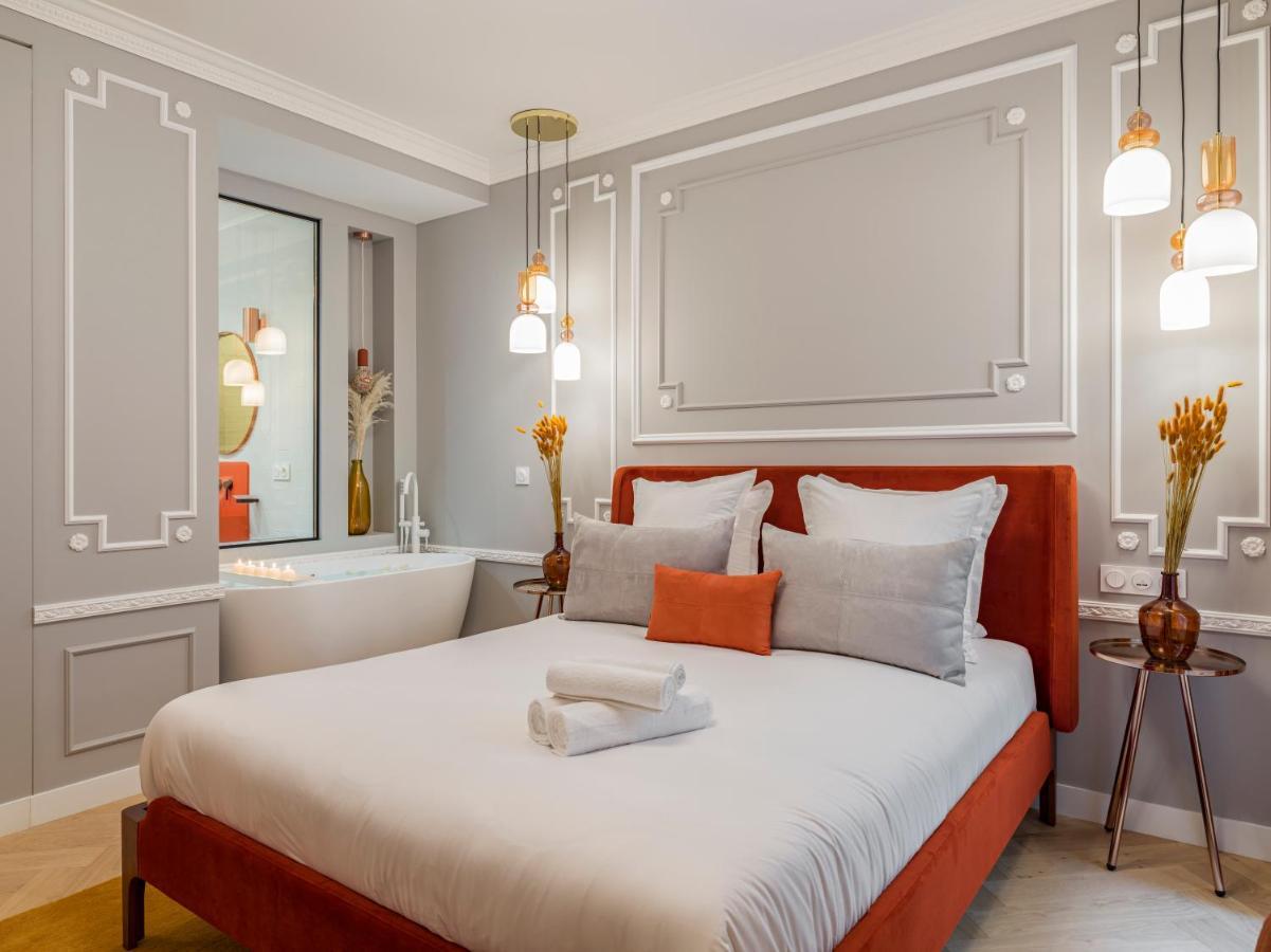The Orange Haussmann Apartment Paris