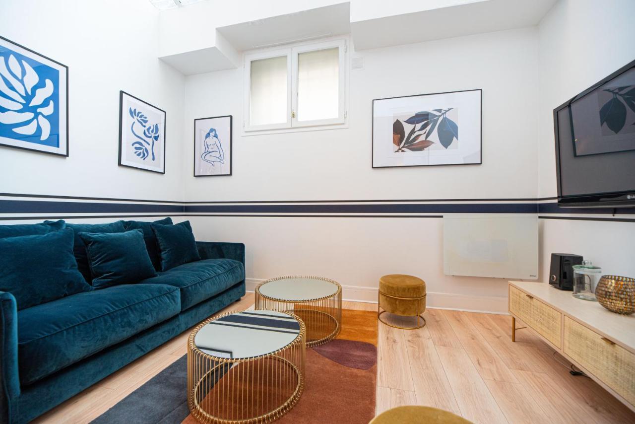 Loft In Apartment *