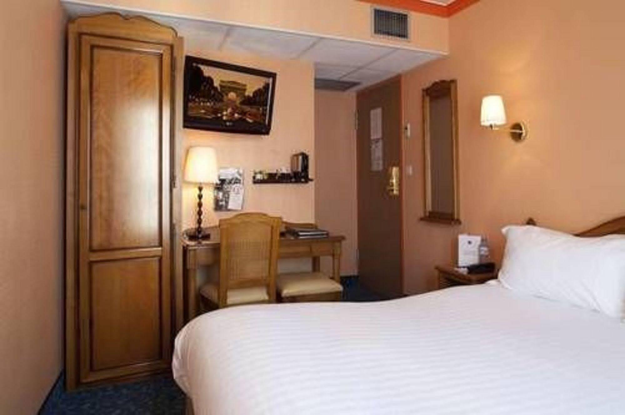 Aurore Gare De Lyon Hotel 3*