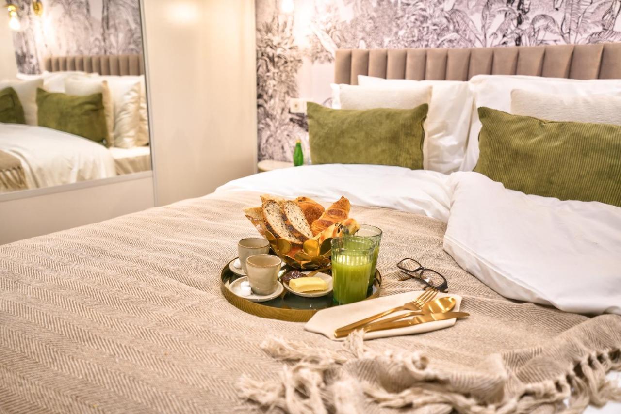 Apartment New Eiffel Tour ! Splendid In The Heart Of Paris