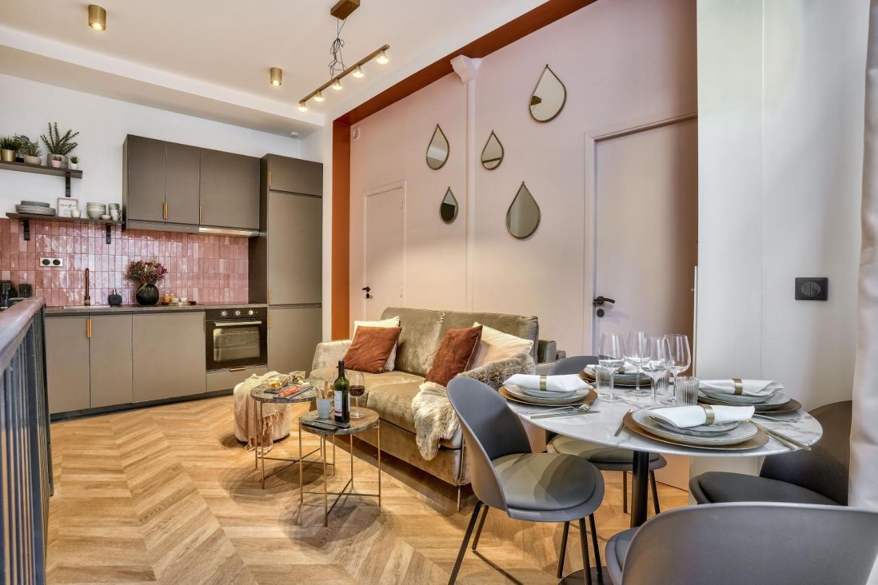 Apartment New Eiffel Tour ! Splendid In The Heart Of Paris