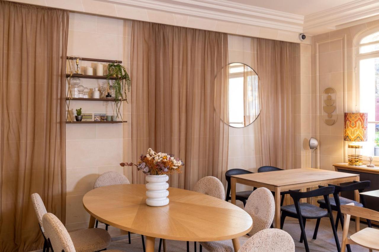 De Banville Hotel Paris