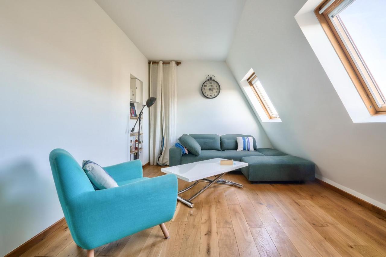 Guestready -- Rooftop Maisonette In Folie-mericout Apartment