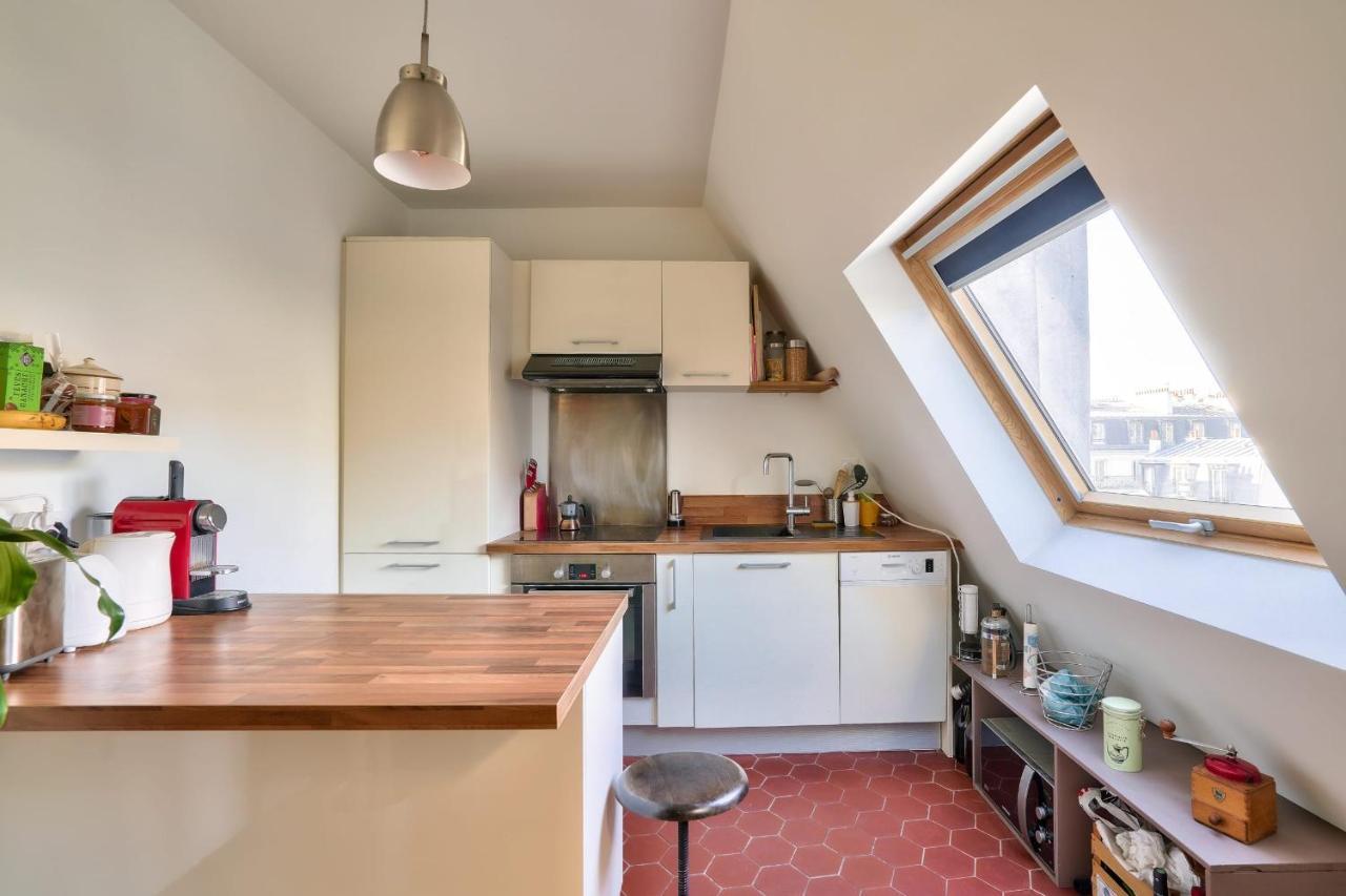 Guestready -- Rooftop Maisonette In Folie-mericout Apartment
