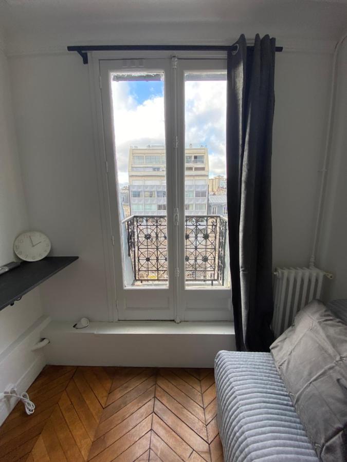 The Eiffel Tower Apartment Paris