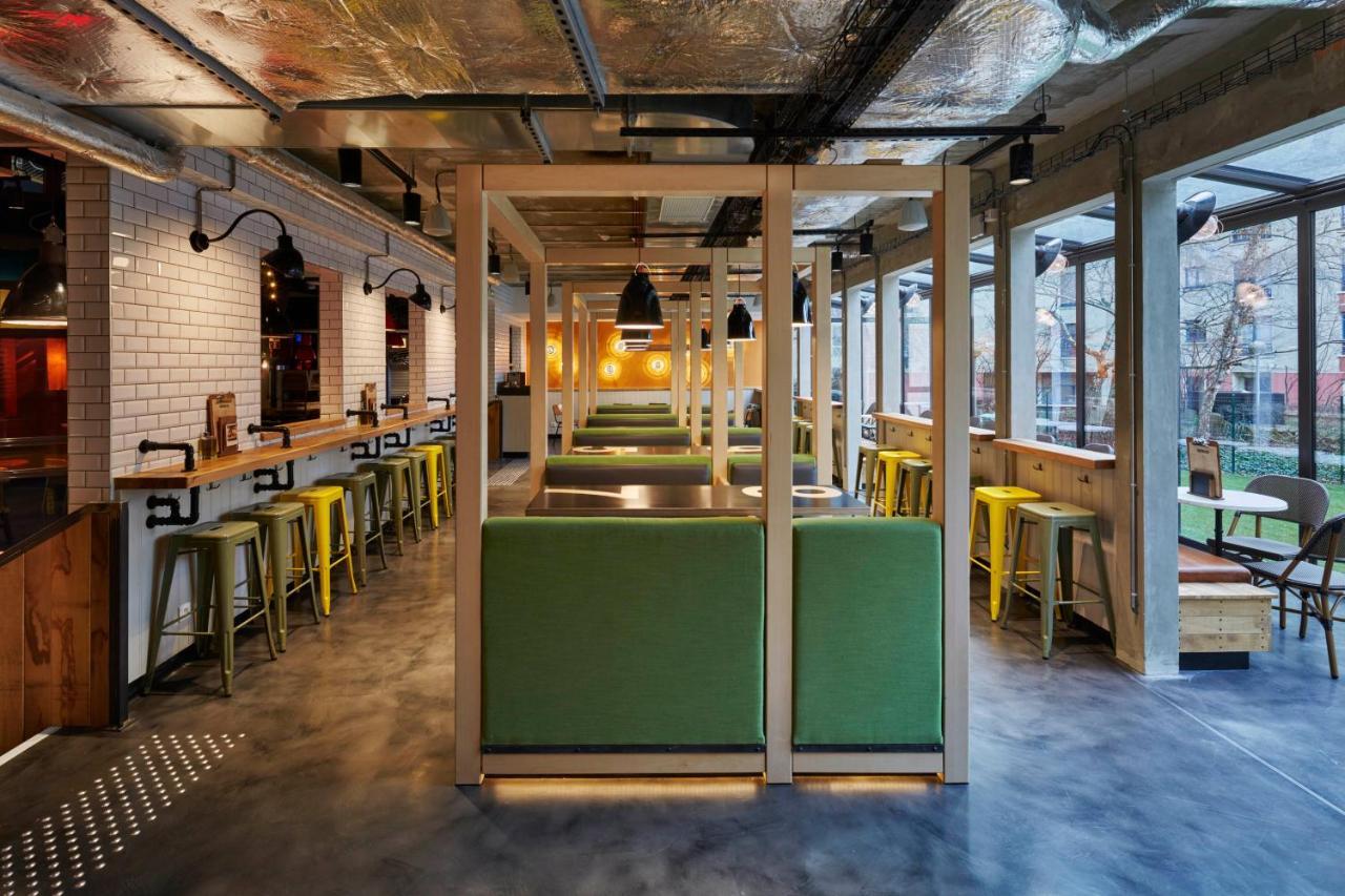 Generator Hostel *