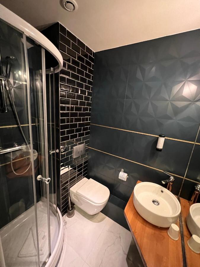 Tilde Hotel