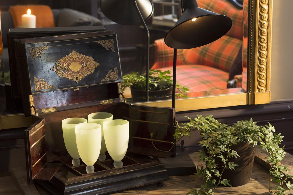 Le Petit Chomel 3* Paris