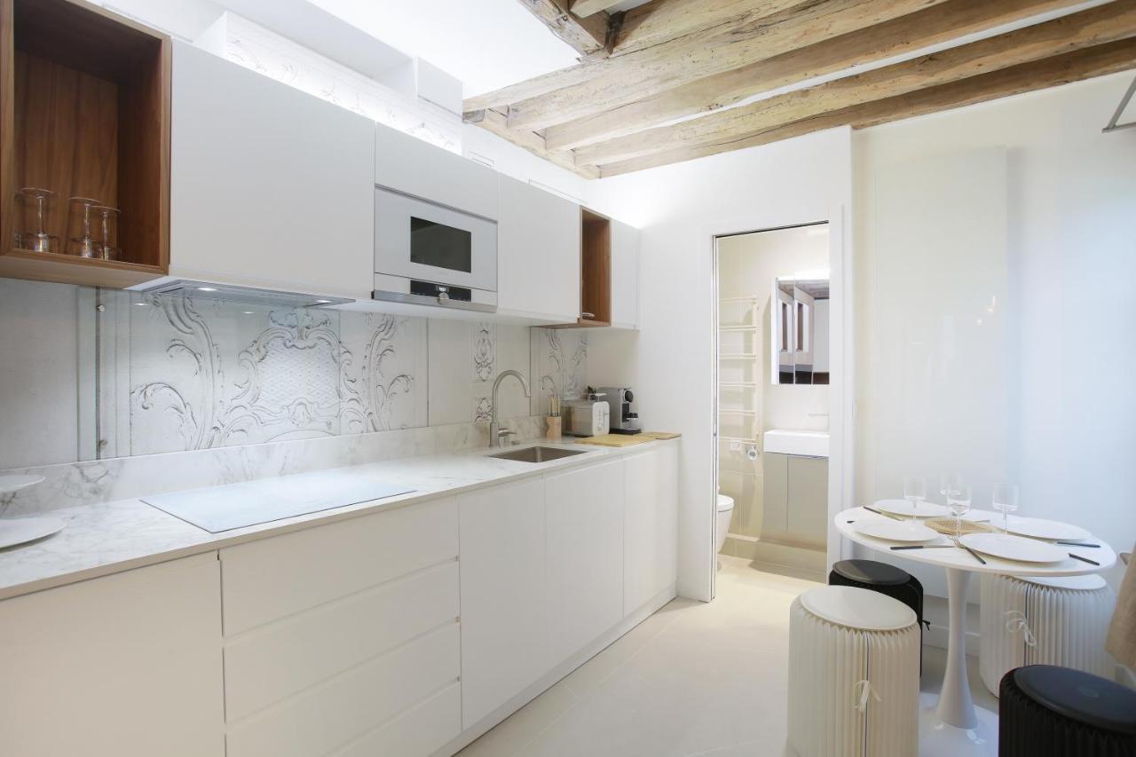 Superb Place Des Vosges Le Marais Appartement *